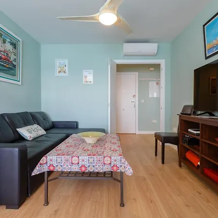 Gaviota Family Free Parking By Cadiz4rentals * Cadix