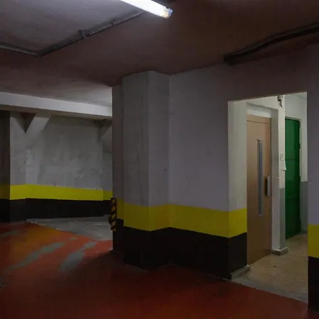 Gaviota Family Free Parking By Cadiz4rentals * Кадис