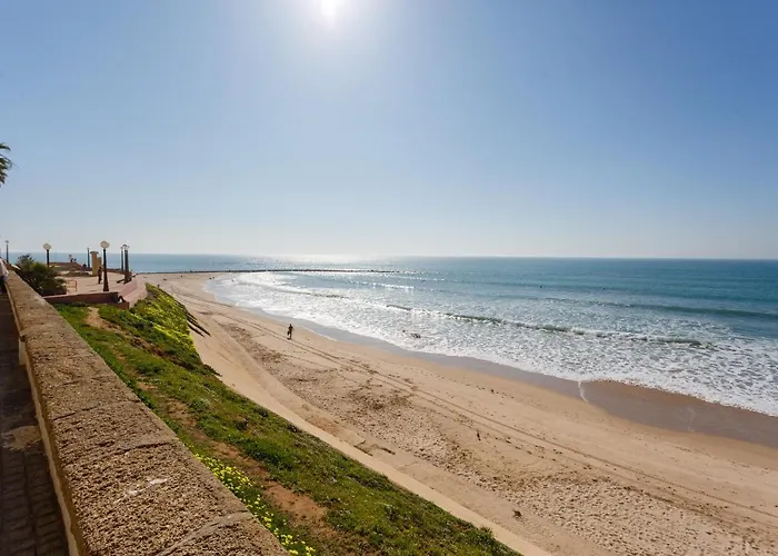 Gaviota Family Free Parking By Cadiz4rentals